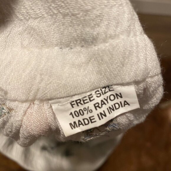 Boho White Paisley Embroidered Skirt – Handmade in India, Size 34” - Picture 5 of 5